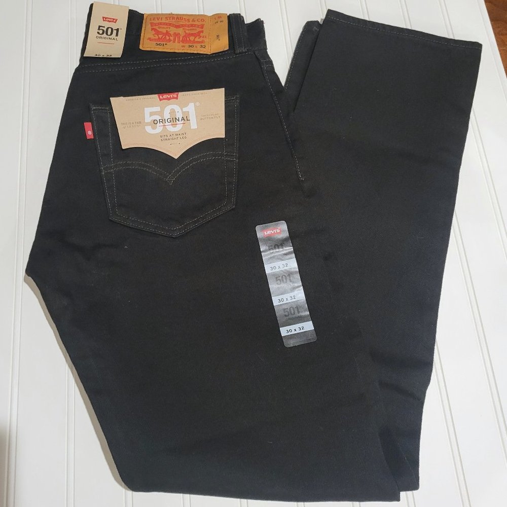 Men's Levi's 501 Original Button Fly Straight Leg Jeans, 30x32 NEW, NWT